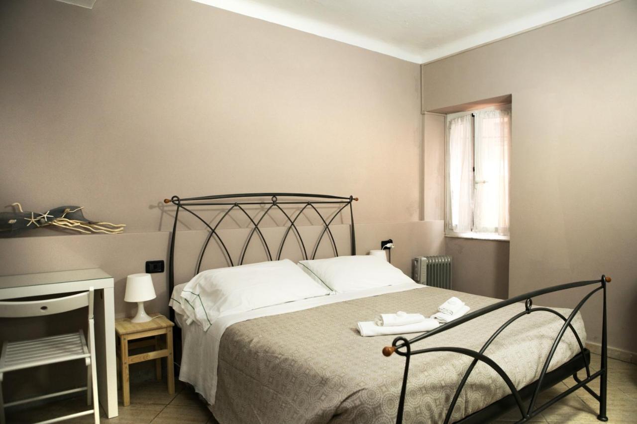 Vernazza2010 Rooms Exterior foto